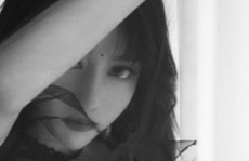 女生伤感冷淡黑白图片,女生头像情感演绎”